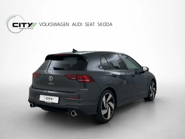 VW Golf 8 2.0 TSI GTI DSG