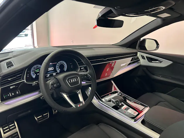 Audi Q8 SUV 3.0 55 TFSI e quattro T-Tronic