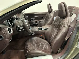 Aston Martin DB11 V8 Volante Touchtronic 3