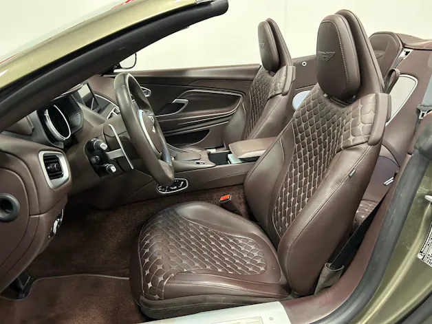 Aston Martin DB11 V8 Volante Touchtronic 3