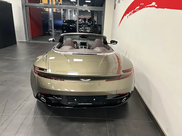Aston Martin DB11 V8 Volante Touchtronic 3