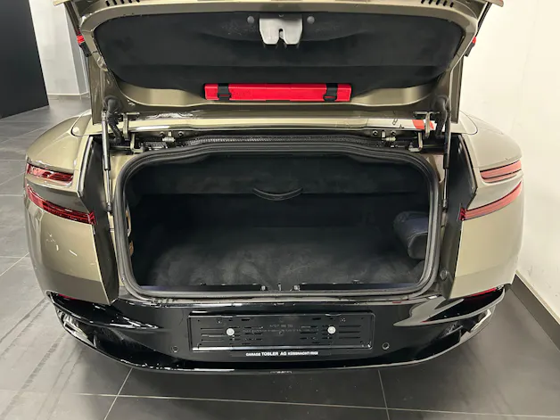 Aston Martin DB11 V8 Volante Touchtronic 3