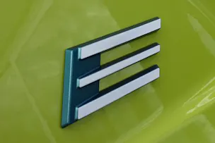 Peugeot 208 Elektrik 115kW GT