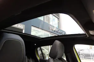 Peugeot 208 Elektrik 115kW GT