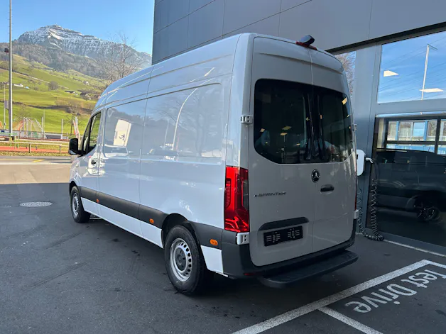Mercedes-Benz eSprinter 312 47kWh Standard