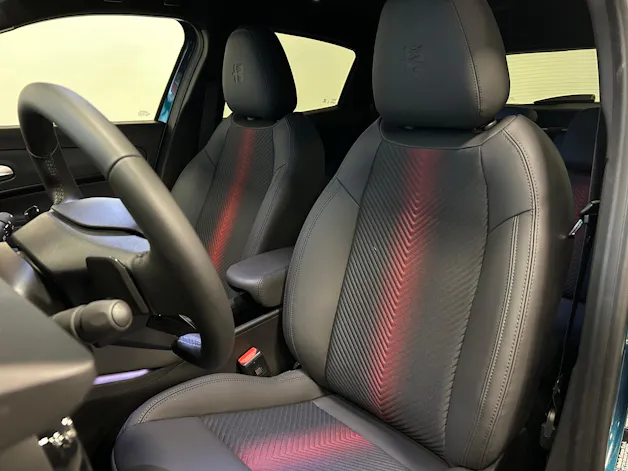 Alfa Romeo Junior 1.2 Ibrida Q4