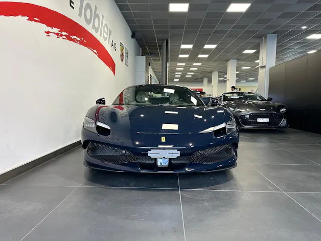 Ferrari 296 GTS