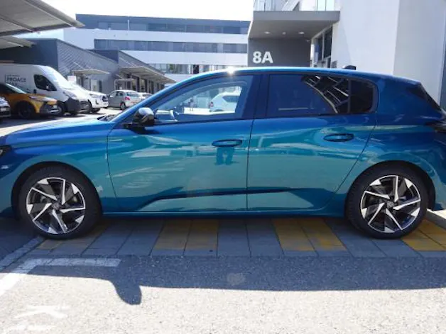 Peugeot 308 1.2 Allure EAT8