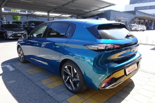 Peugeot 308 1.2 Allure EAT8