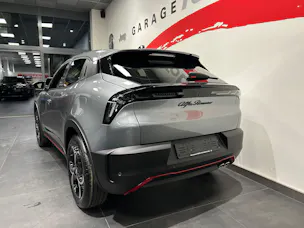 Alfa Romeo Junior 1.2 48V Hybrid Speciale + Pack Tech