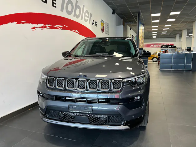 Jeep Compass 1.3 T PHEV Summit Sky AWD