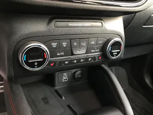 Ford Kuga 2.5 Plug-in Hybrid ST-Line X