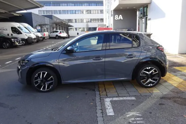 Peugeot 208 1.2 MHEV 110 GT