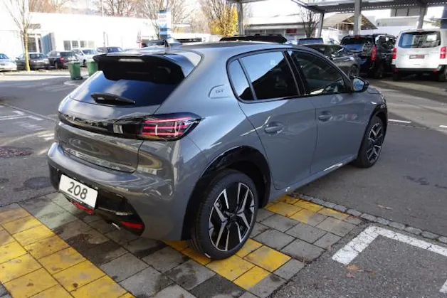 Peugeot 208 1.2 MHEV 110 GT