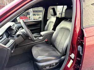 Jeep GRAND CHEROKEE 3.6-V6 4x4  5 Plätzer