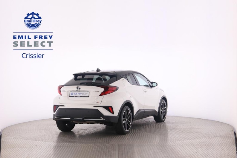 Vehicle image TOYOTA C-HR