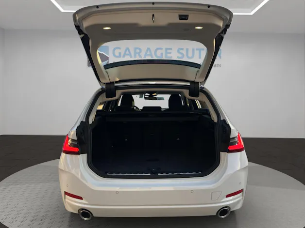 BMW 320d xDrive Touring