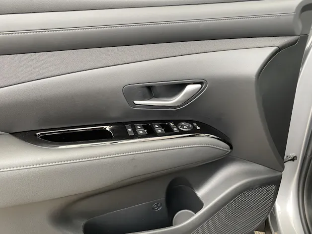 Hyundai Tucson 1.6 T-GDi HEV Amplia 2WD
