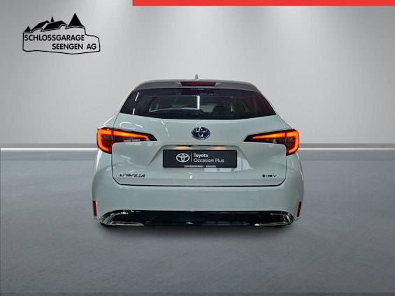 Vehicle image 5 Vehicle image 5