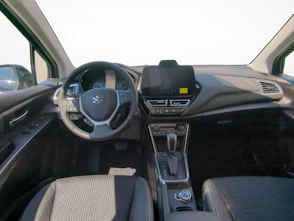 Fahrzeugbild SUZUKI S-Cross 1.4 T Sakura Top Hybrid 4x4 / 1.99% Leasing