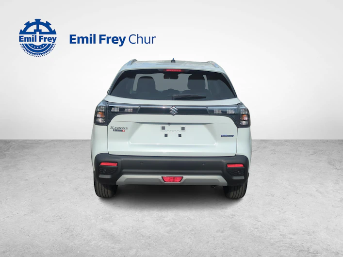 Fahrzeugbild SUZUKI S-CROSS