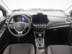 Vehicle image SUZUKI S-Cross 1.4 T Sakura Top Hybrid 4x4