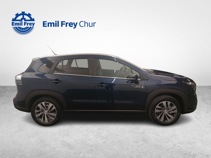 Vehicle image SUZUKI S-CROSS
