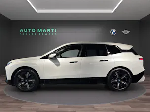 BMW iX xDrive50