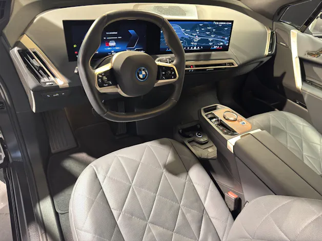 BMW iX xDrive50