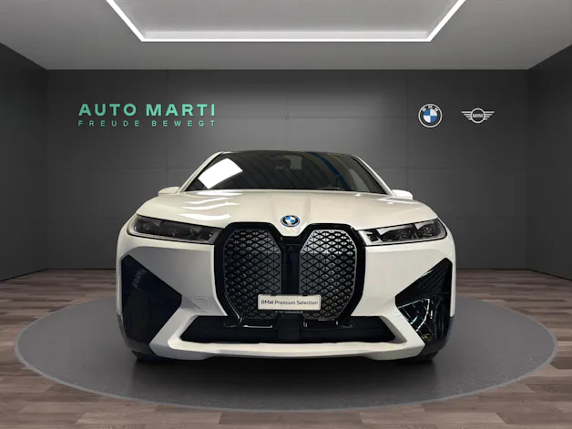 BMW iX xDrive50