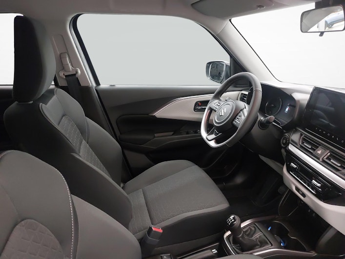 Vehicle image SUZUKI SWIFT