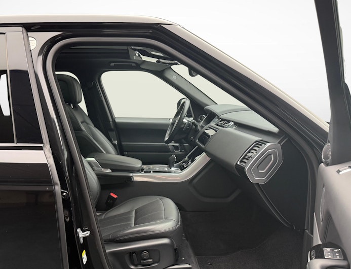 Vehicle image LAND ROVER RANGE ROVER SPORT