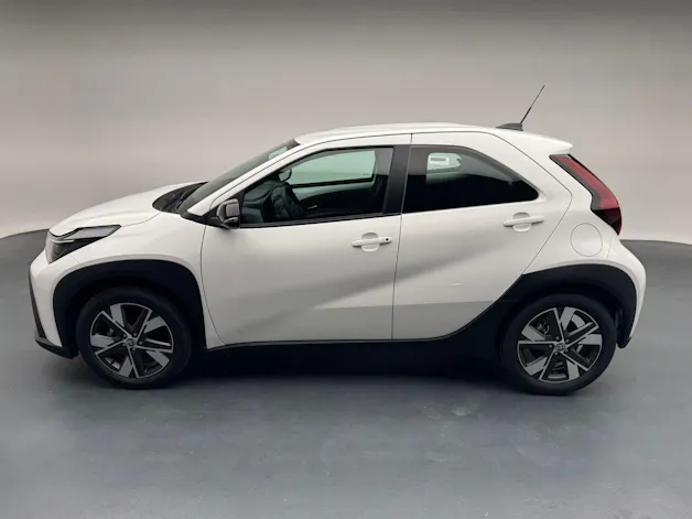 Toyota Aygo X 1.5 VVT-i HSD Comfort