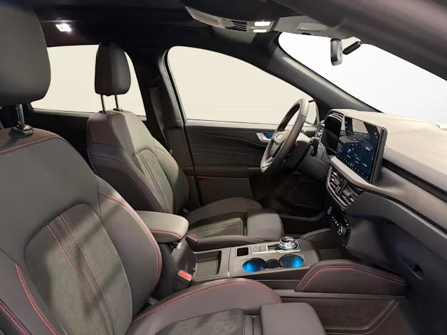 Ford Kuga 2.5 Hybrid ST-Line X 4x4