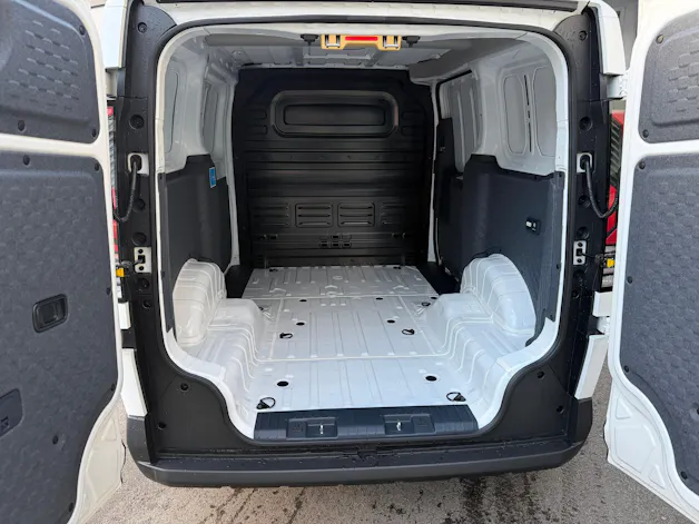 Kia PV5 Cargo 71.2 kWh Plus
