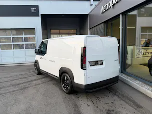 Kia PV5 Cargo 71.2 kWh Plus