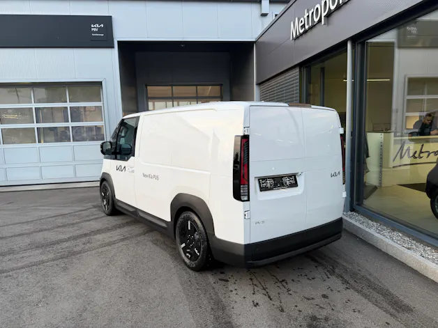 Kia PV5 Cargo 71.2 kWh Plus