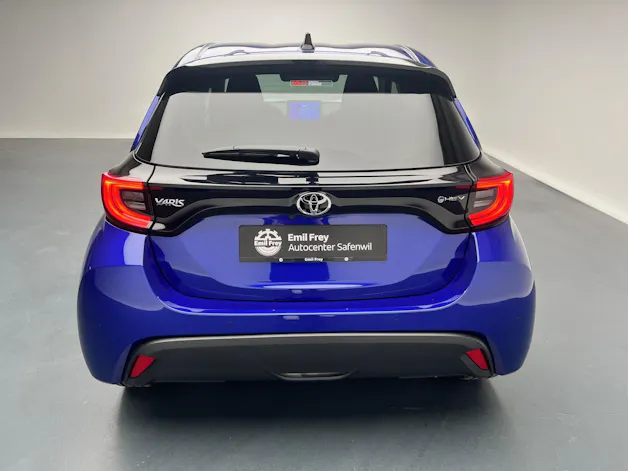 Toyota Yaris 1.5 VVT-i HSD Trend