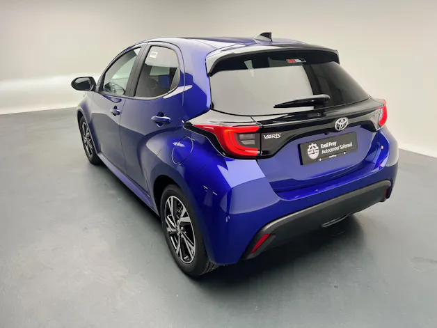 Toyota Yaris 1.5 VVT-i HSD Trend