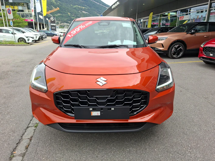 Fahrzeugbild SUZUKI SWIFT
