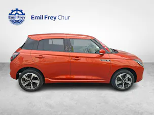 Suzuki Swift 1.2 Sakura Top Hybrid 4x4 / 1.99% Leasing