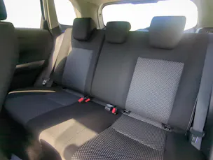 Suzuki Vitara 1.4 T Sakura Hybrid 4x4 / 1.99% Leasing