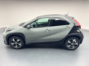 Fahrzeugbild TOYOTA Aygo X 1.5 VVT-i HSD Trend