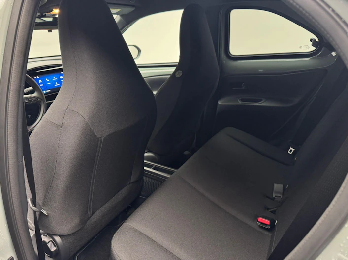 Fahrzeugbild TOYOTA AYGO X