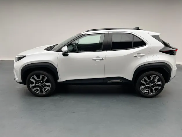 Toyota Yaris Cross 1.5 VVT-i HSD Premium AWD-i