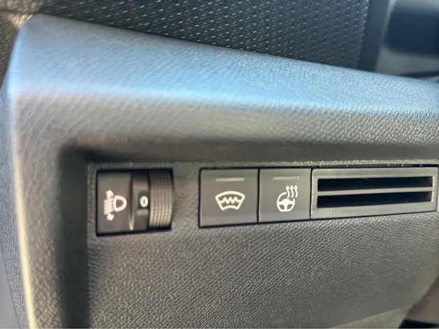 Citroën C4 1.2 Hybrid 145 Max