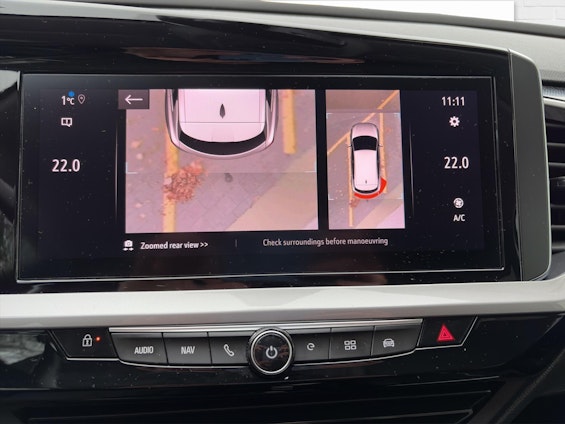 Vehicle image 6 Vehicle image 6