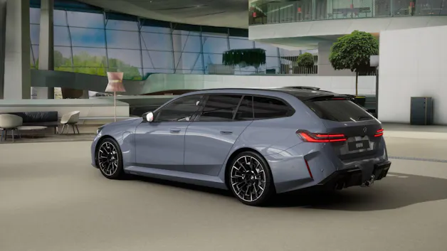 BMW M5 xDrive Touring