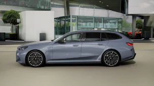 BMW M5 xDrive Touring
