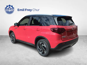 Fahrzeugbild SUZUKI Vitara 1.4 T Sakura Top Hybrid 4x4 / 1.99% Leasing